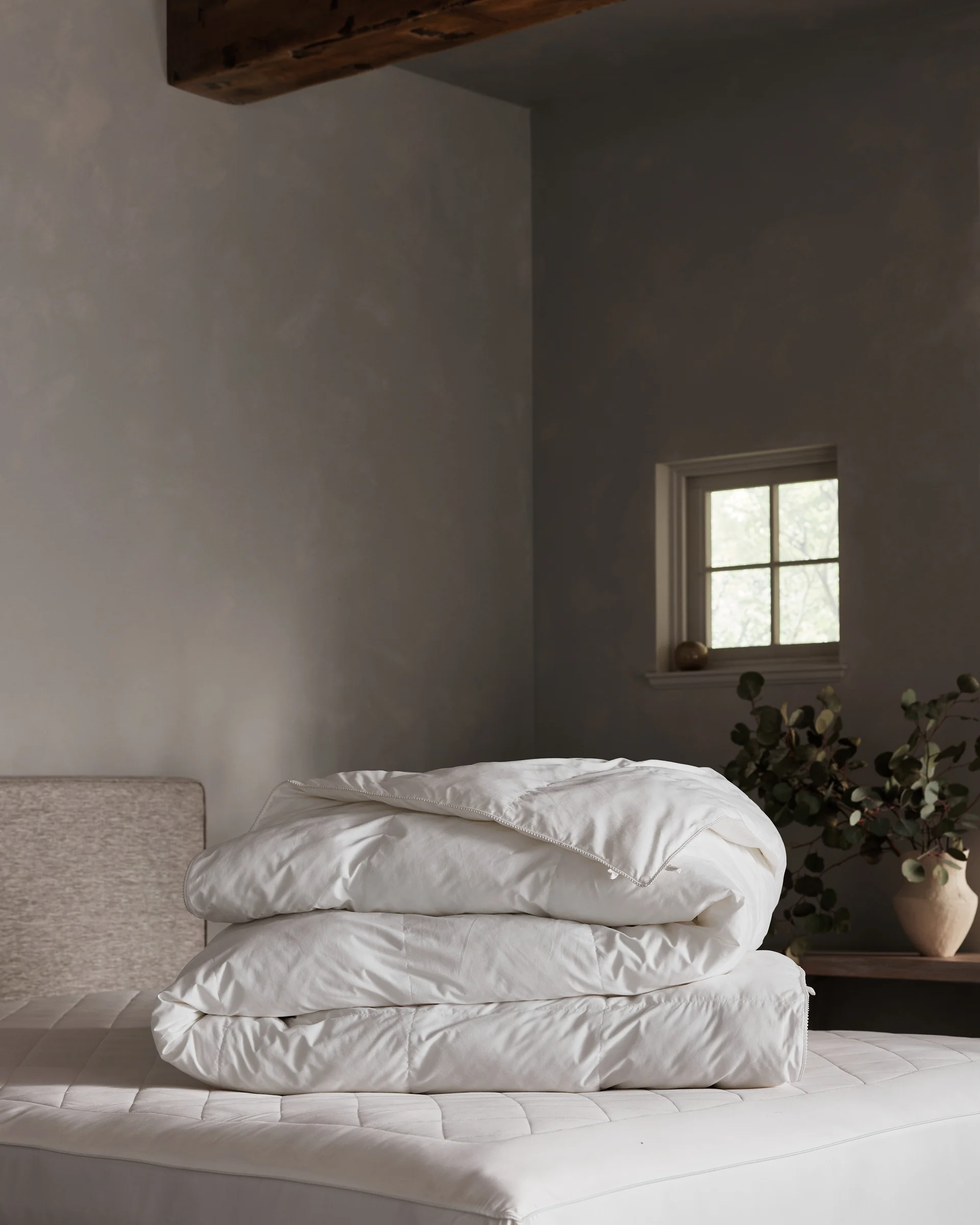 Down Alternative Comforter - Image 12