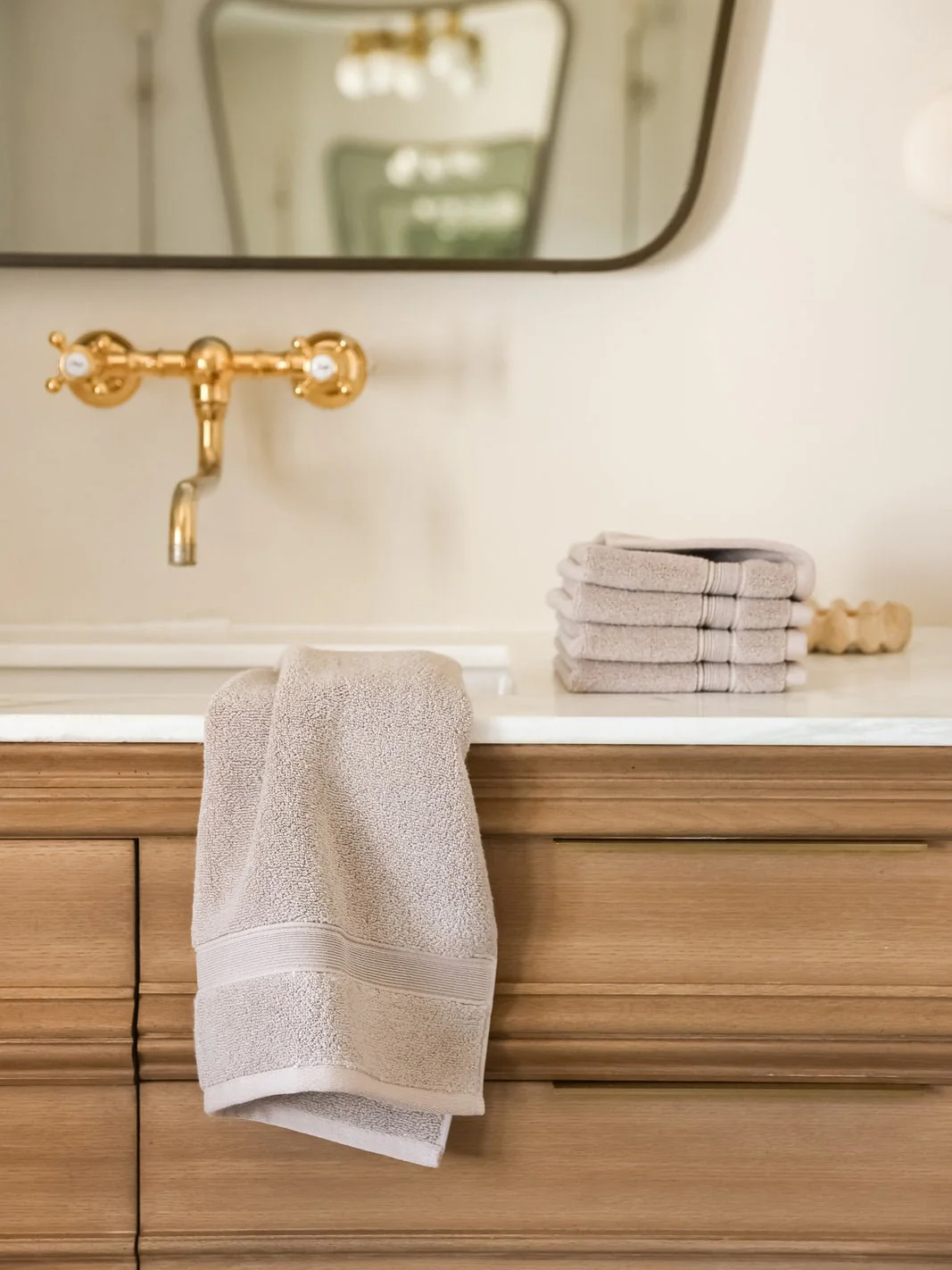 Luxe Hand Towels - Image 19