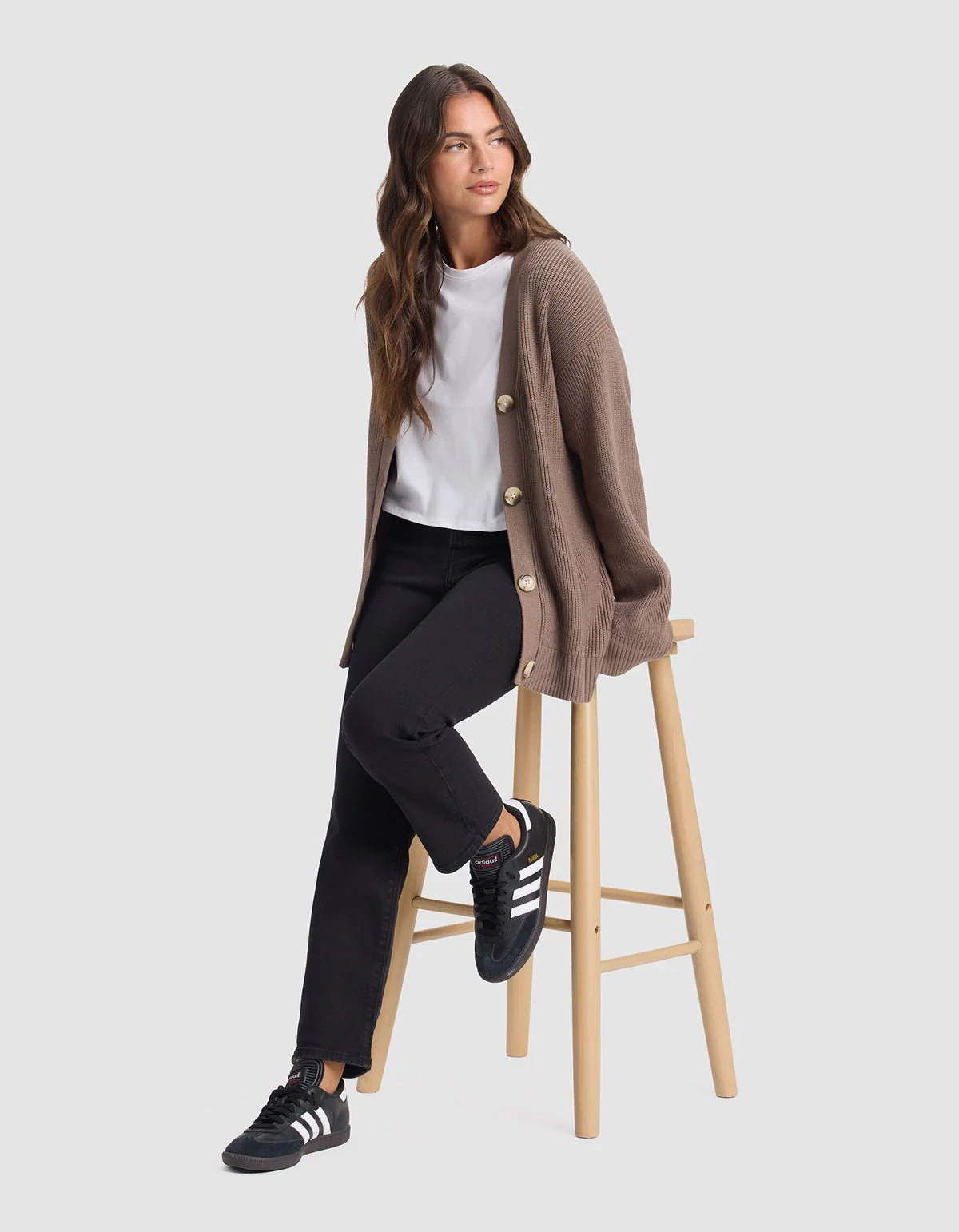 Oversized Classic Cardigan - Last Chance - Image 9