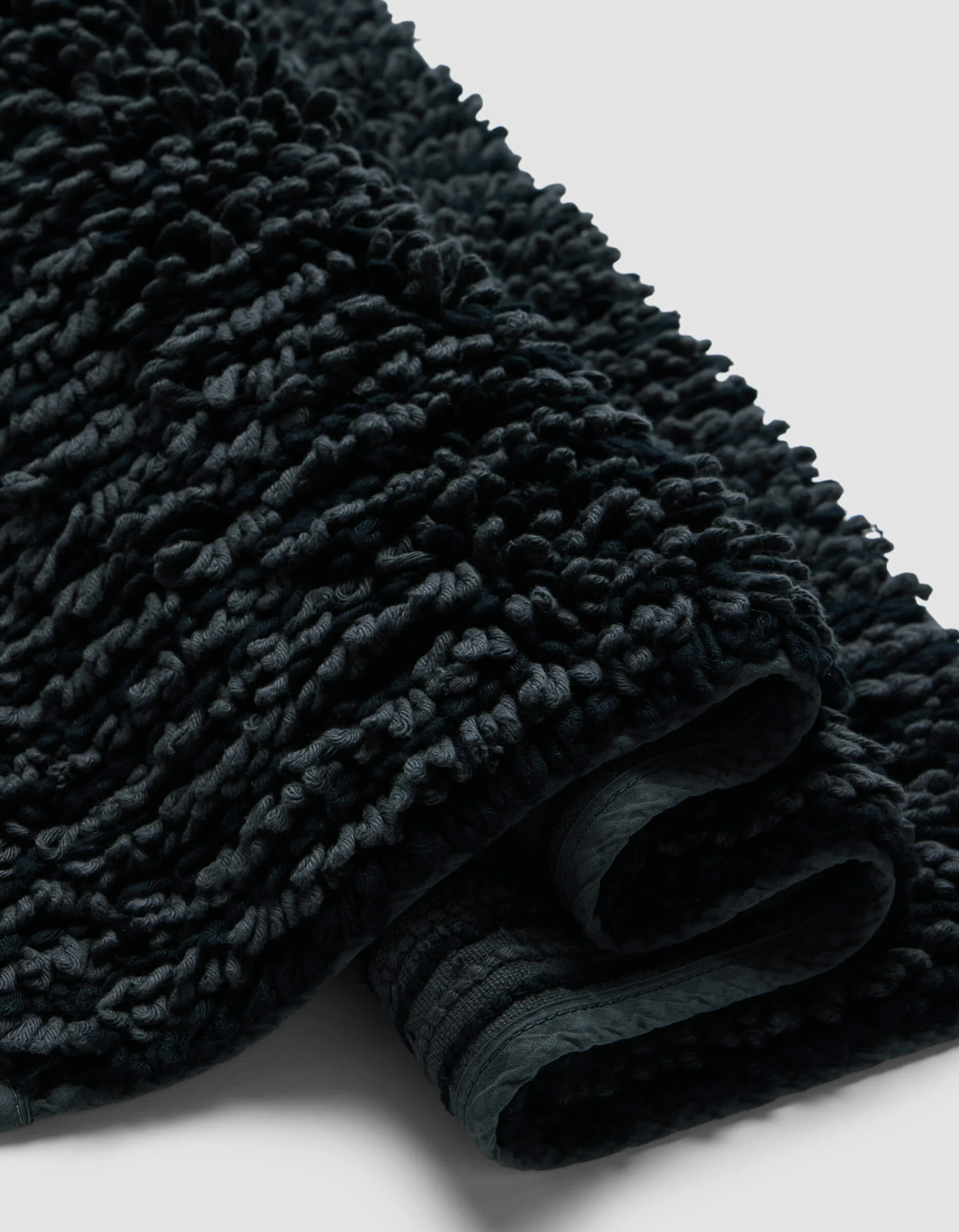 Plush Loop Bath Mat - Image 6