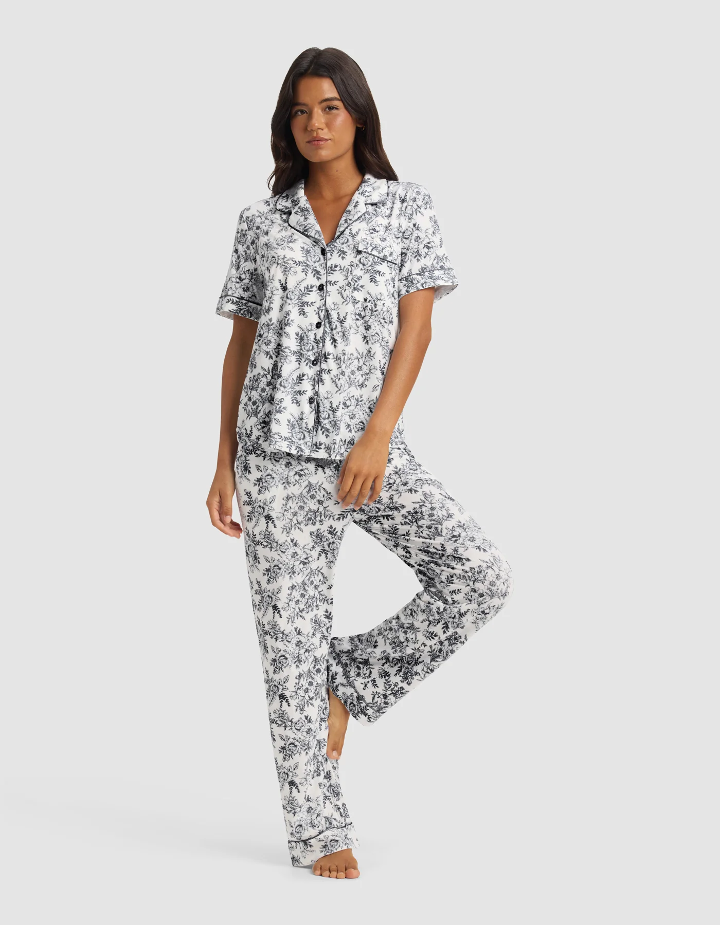 Women's Bamboo Stretch-Knit Short Sleeve & Pant Pajama Set - Image 10