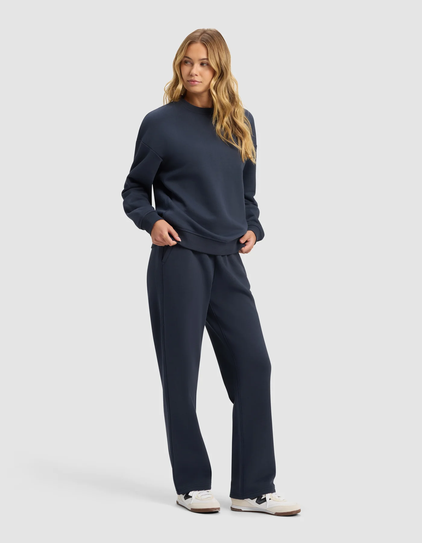 Women's Cityscape 2.0 Crewneck & Wide Leg Pant Set - Image 4