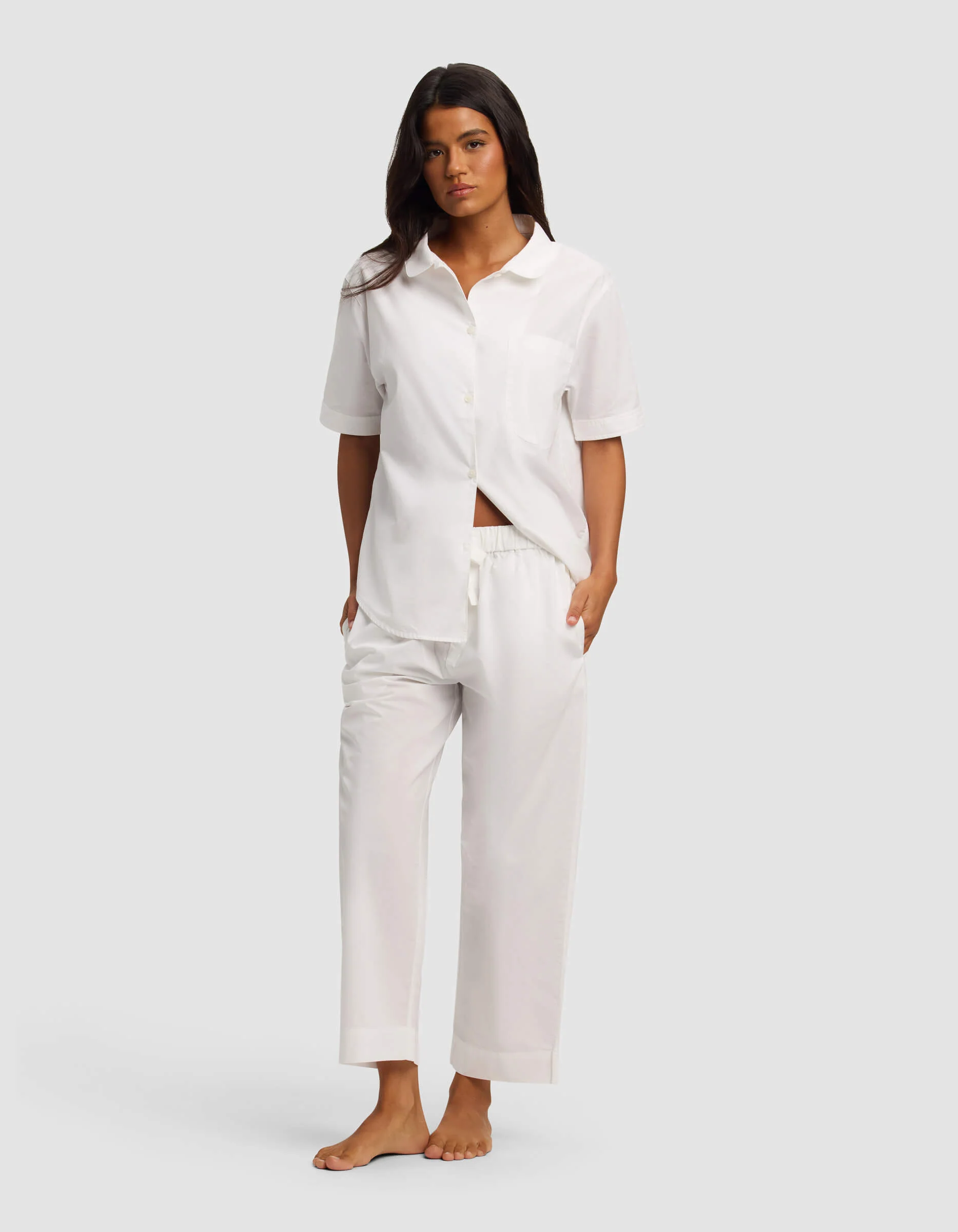 Women's Sutton Short Sleeve & Cropped Pajama Pant Set - Image 5